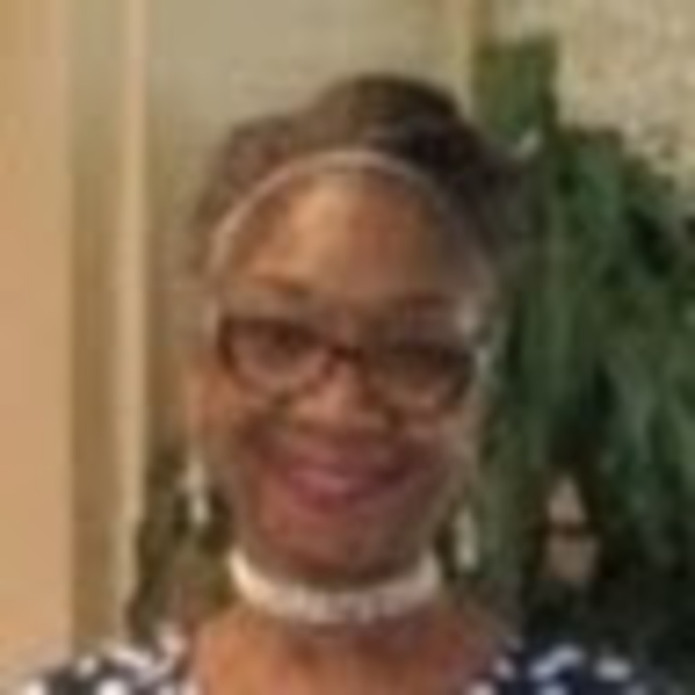 Meet your Posher, Virginia